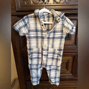 RYLEE + CRU
Baby Rhett plaid cotton jumpsuit